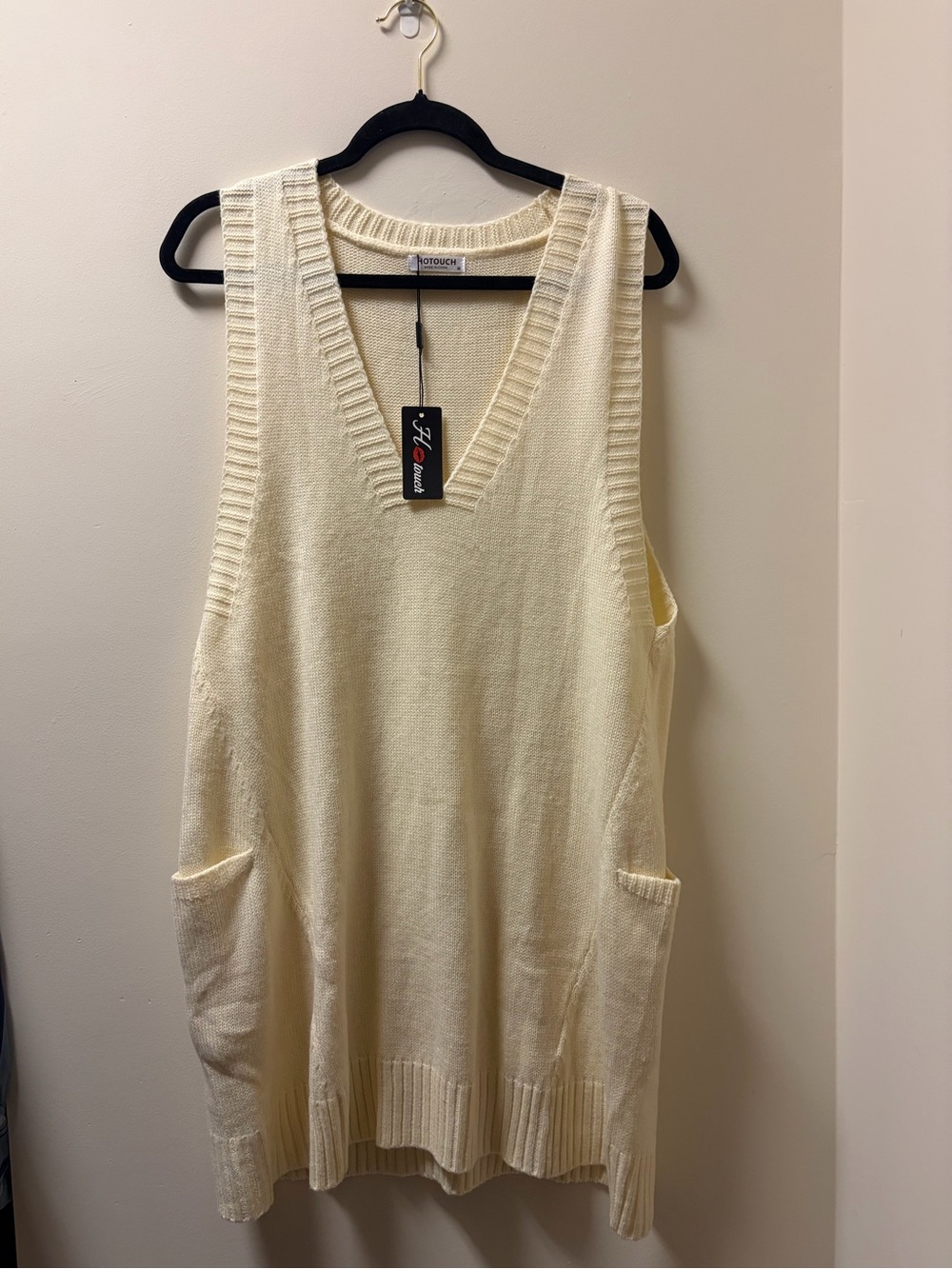 NWT Sweater Vest Oversized V Neck Sleeveless Knit Pullover Ribbed Vest Medium